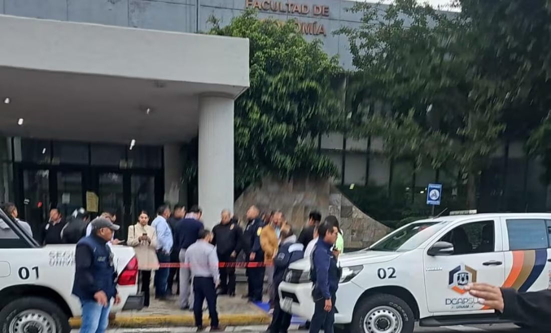 Desalojan tres facultades de la UNAM en CU por amenaza de bomba