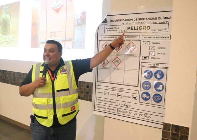 Evelyn Salgado fortalece la preparación en gestión de riesgos en Guerrero