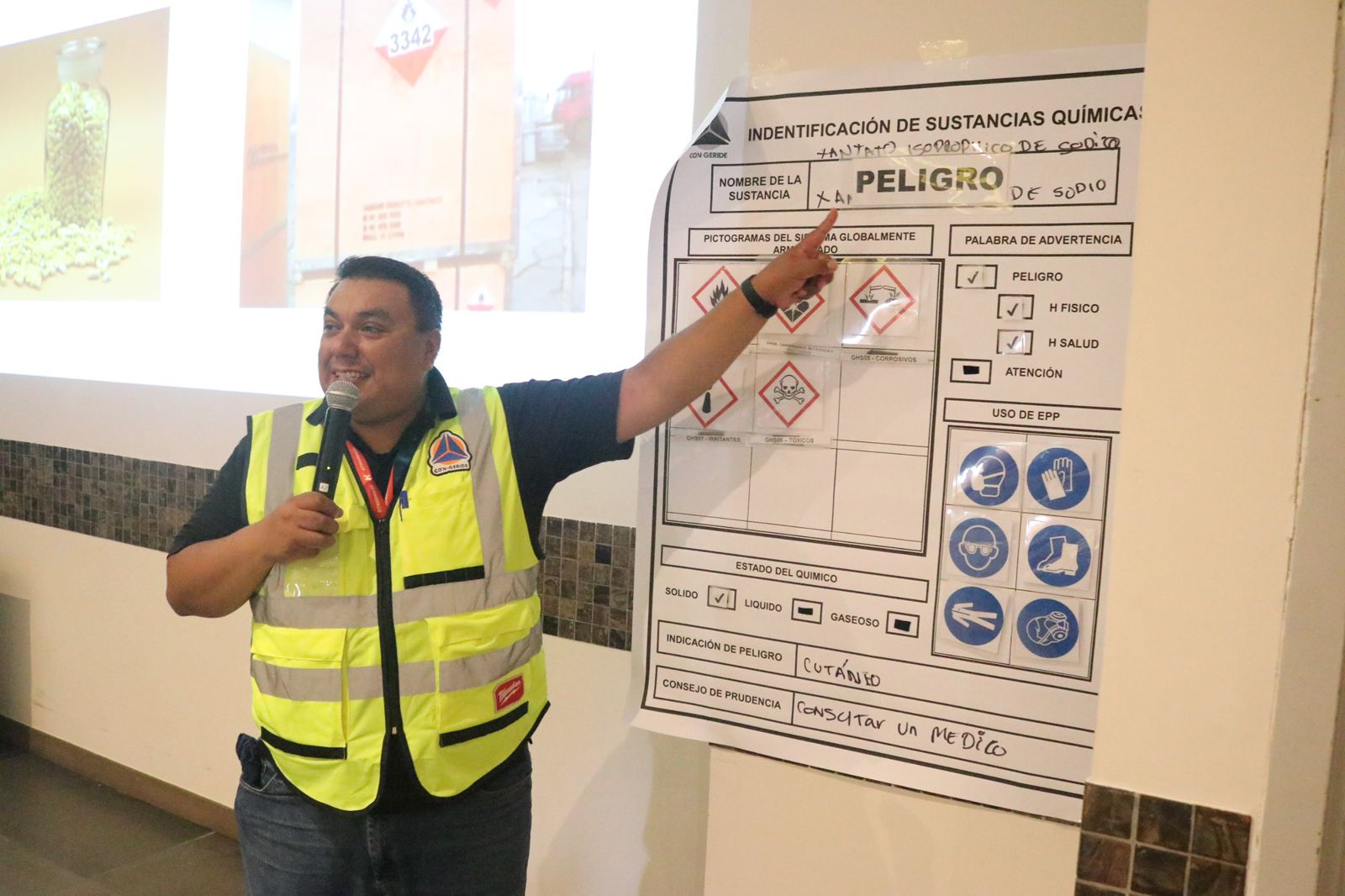 Evelyn Salgado fortalece la preparación en gestión de riesgos en Guerrero
