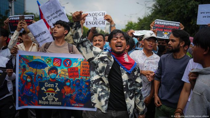 Policía en Nepal asesinó a 19 jóvenes en la protesta contra la prohibición de uso de redes sociales