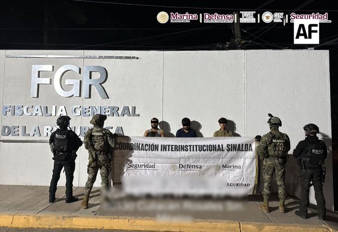 AUTORIDADES FEDERALES DETIENEN A TRES HOMBRES ARMADOS TRAS REPELER UNA AGRESIÓN EN SINALOA