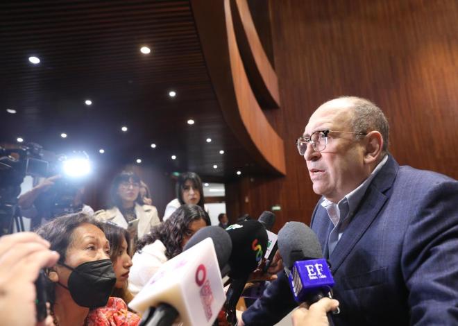 Rubén Moreira critica propuesta de eliminar fuero y exige esclarecer ataques con drones en Michoacán