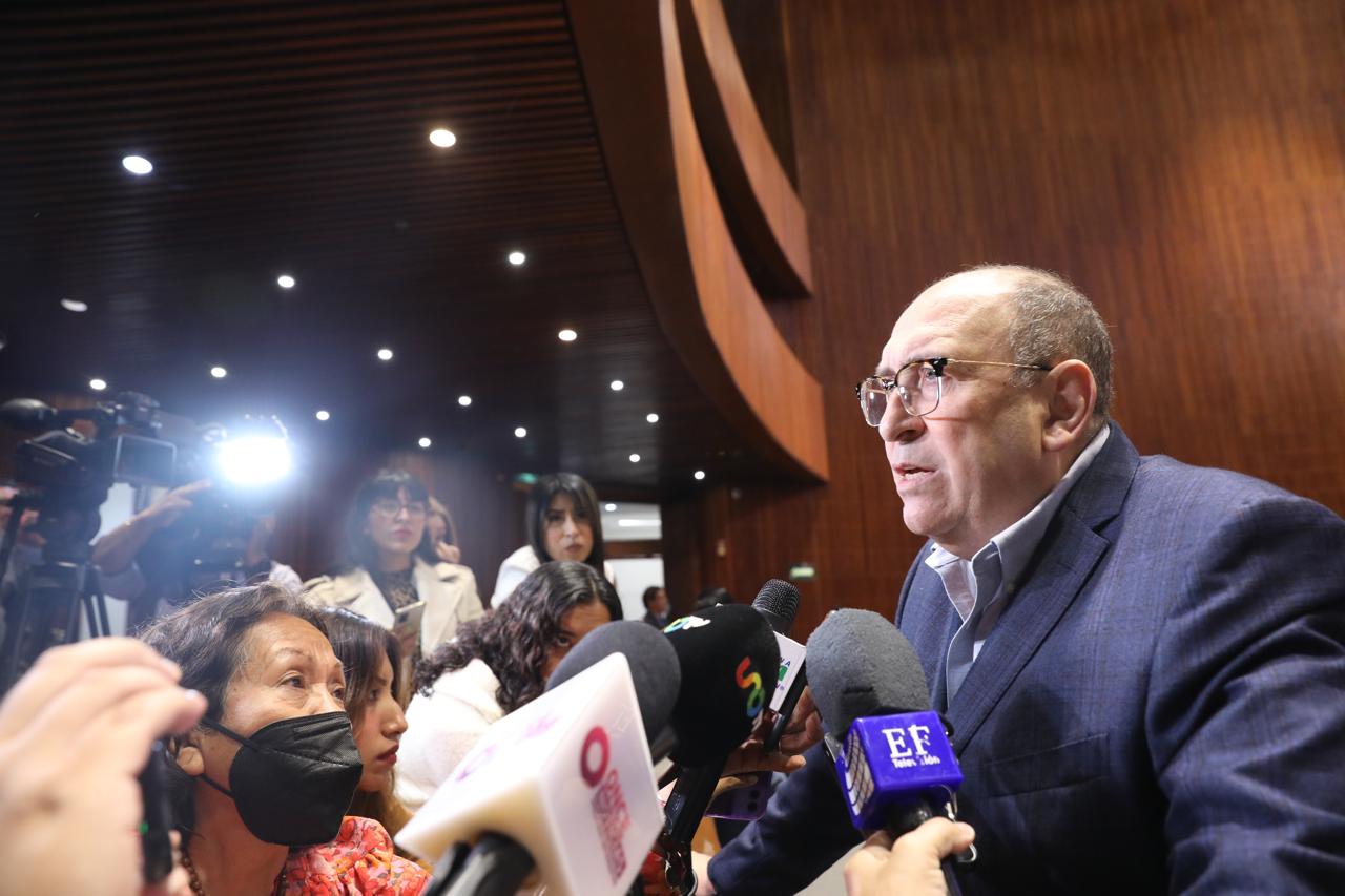Rubén Moreira critica propuesta de eliminar fuero y exige esclarecer ataques con drones en Michoacán