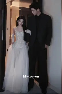 Bạn Trai Có Tính Kiểm Soát