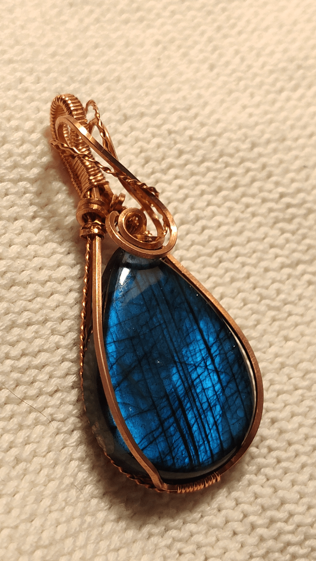 Matrix Teardrop Pendant