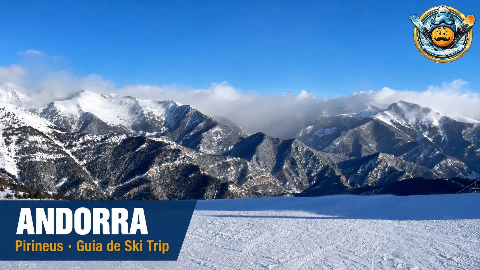 Visual do topo do Pic Del Cubil, em Pal, Andorra, mostrando o cenário montanhoso com os cumes cobertos de neve ao fundo em dia de sol