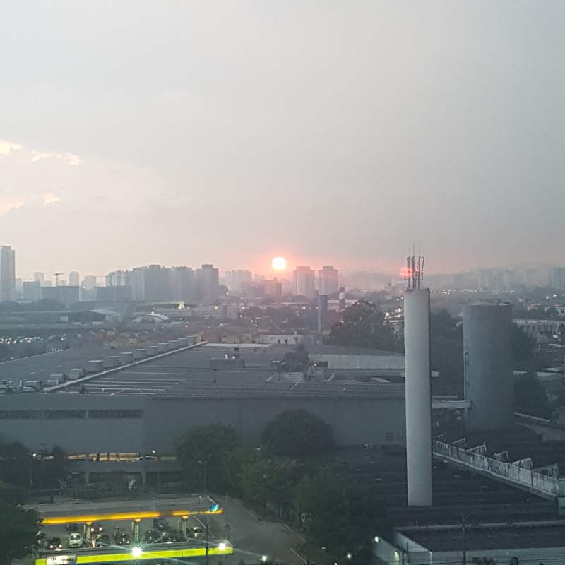 Uma foto de paisagem com zoom do A3 XL. Deixa a desejar
