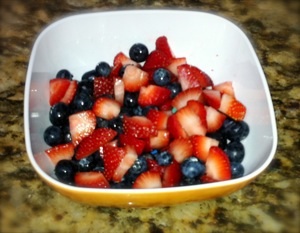berries for the chocolate cake