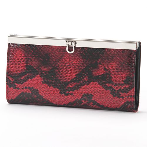 Fall 2012 Shoe and Accessory Trends: the Drama Continues