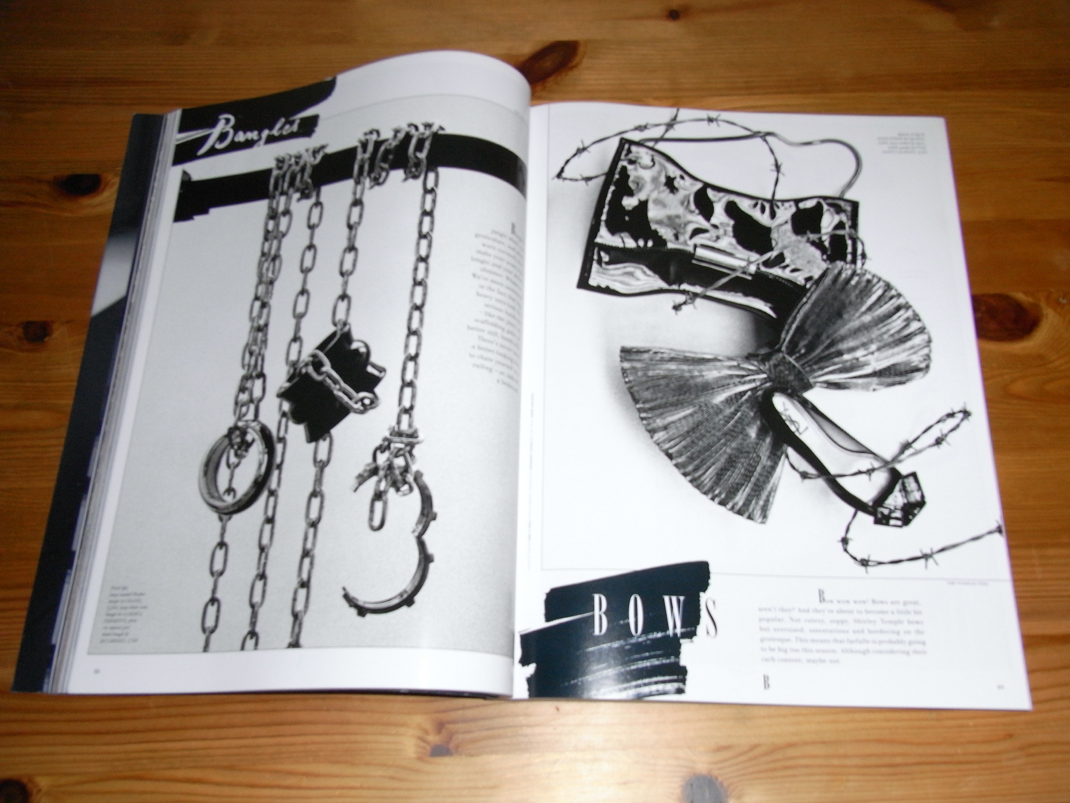 LOVE Magazine 創刊号 Beth Ditto 表紙 2009年 LOVE Magazine ISSUE1 2009 Beth Ditto - 洋書ヴィンテージ