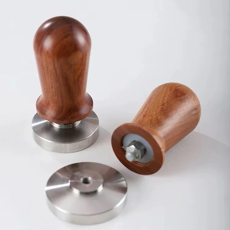 ⁦Calibre 51 – Calibrated Flat Coffee Tamper⁩ - الصورة ⁦3⁩