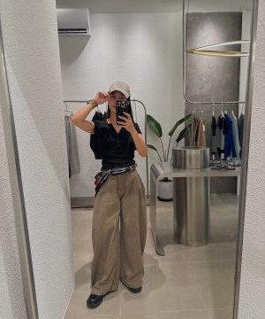 口袋V領排釦上衣：圖片 4