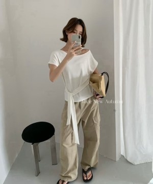 Alternative view of 斜肩前綁繩親膚上衣