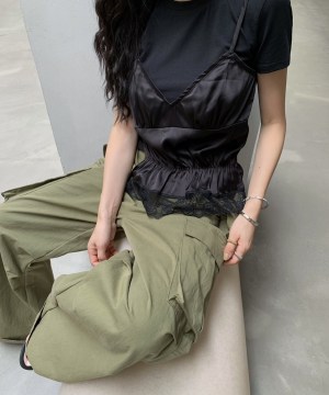 假兩件拼接下擺蕾絲花邊上衣