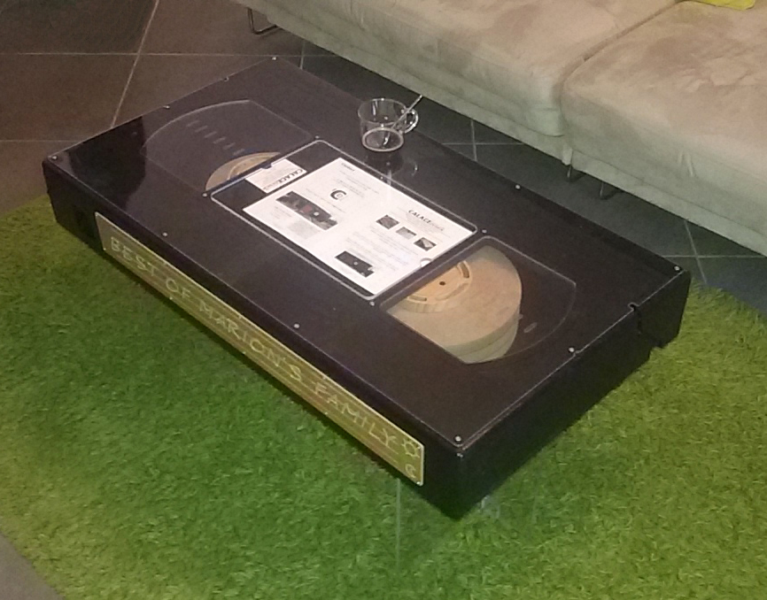 table basse "VHS"