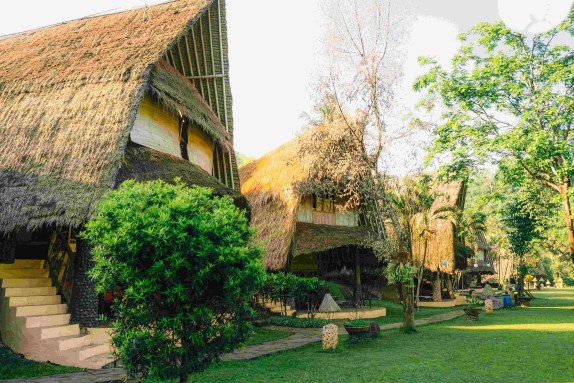 Caldera Indonesia menawarkan aktivitas outbound / outing kantor dan resort yang berlokasi di Citarik, Kabupaten Sukabumi, Provinsi Jawa Barat