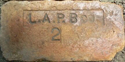 L.A.P.B.CO. 2 wedge firebrick
