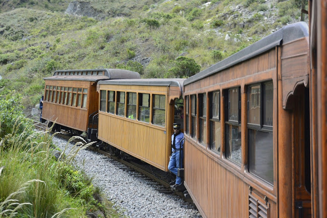 Devils Nose Train