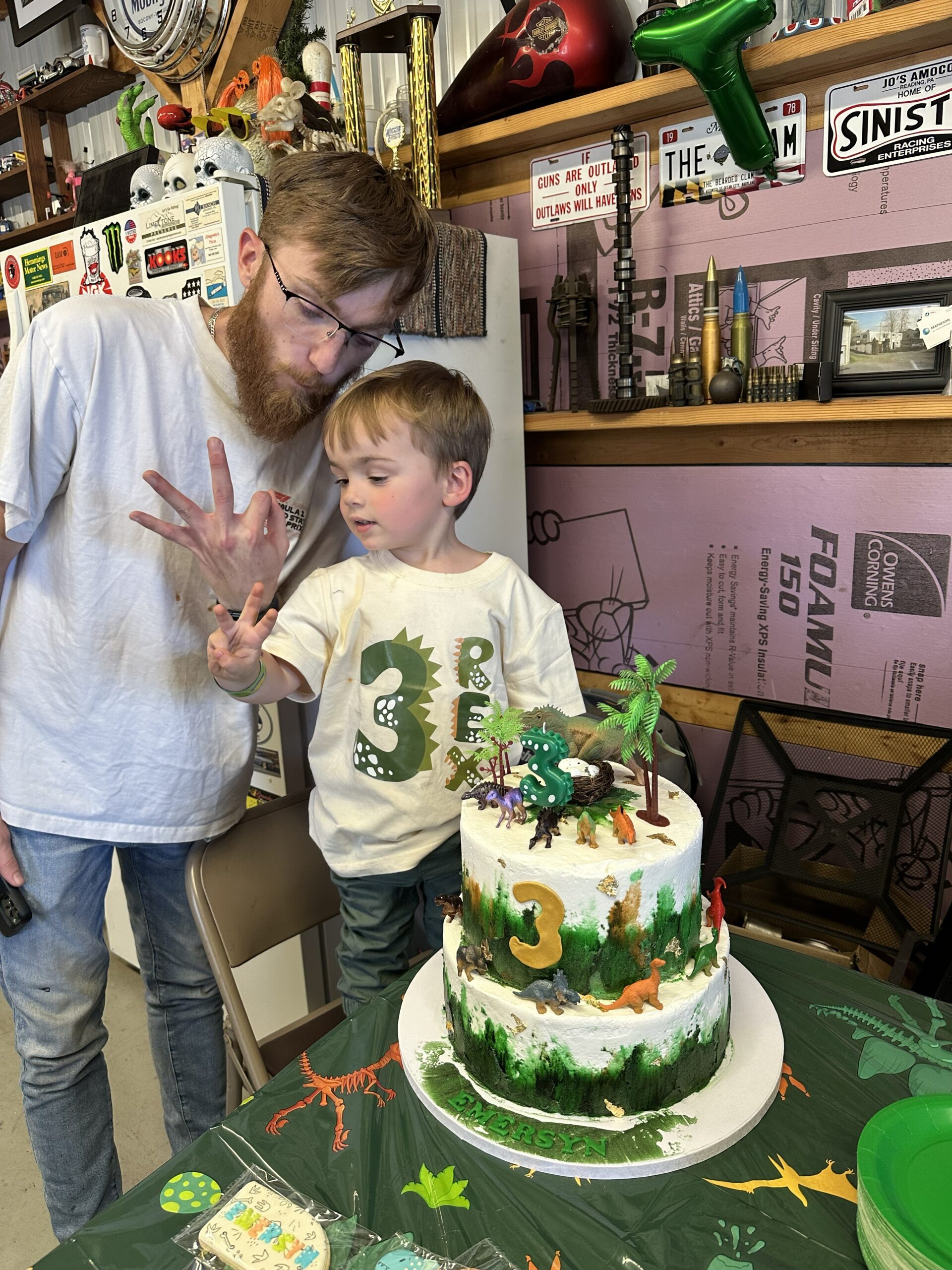 Caleb and Emersyn at Emersyn third birthday