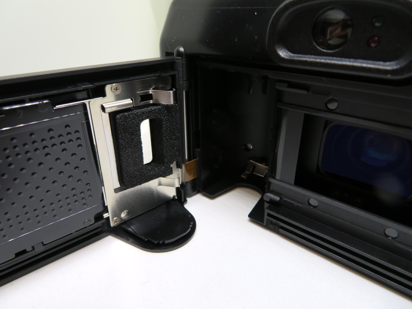 Canon Autoboy Zoom 105 – Camera Go Camera