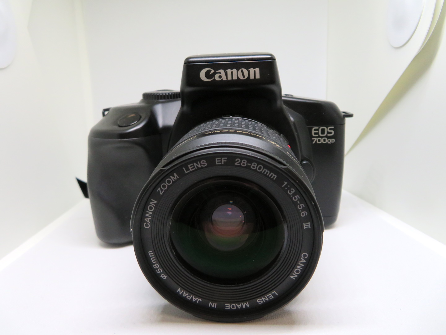 Canon EOS 700 QD – Camera Go Camera