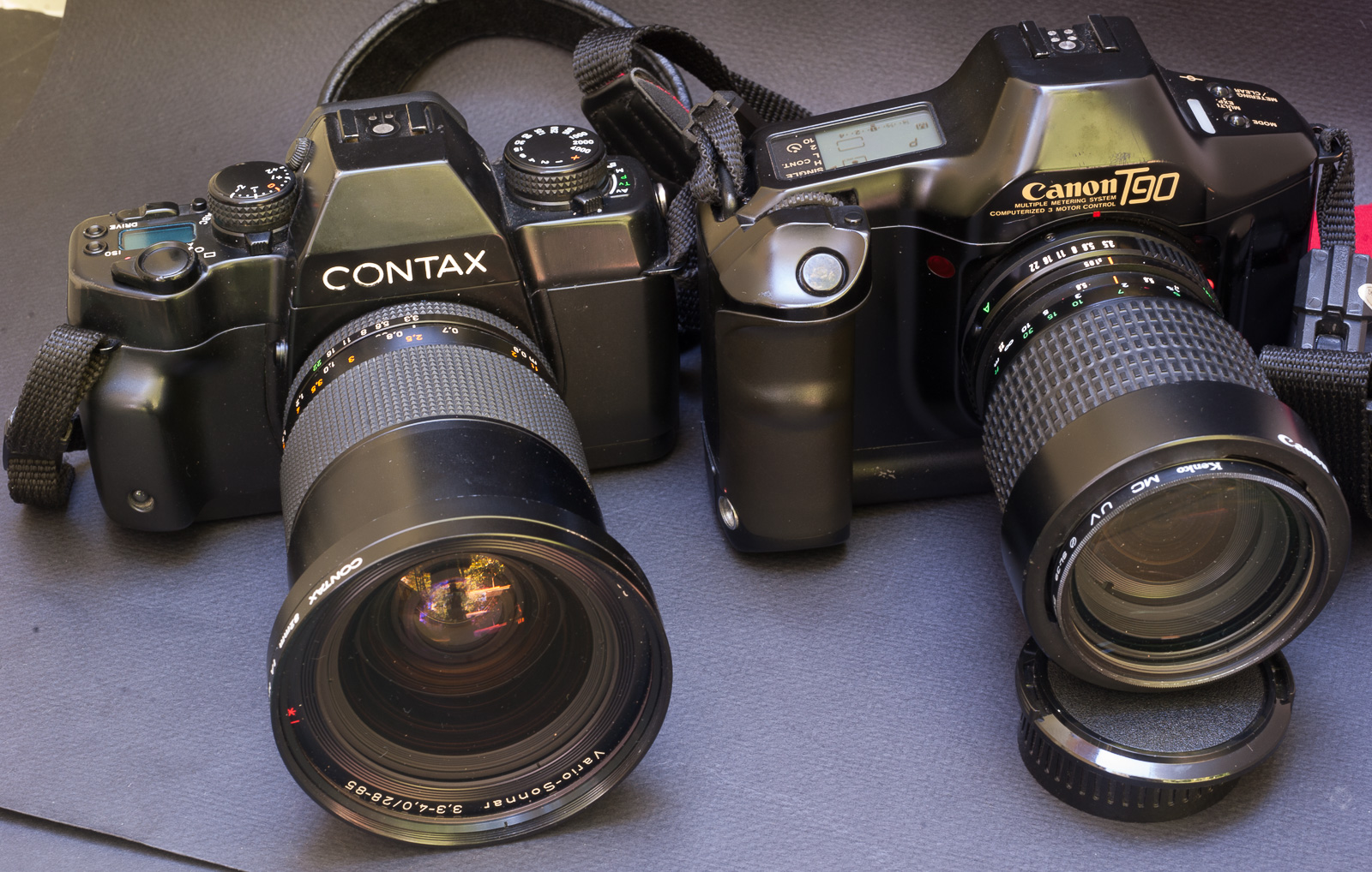 Contax ST or Canon T90 – candidates for the “ultimate manual focus