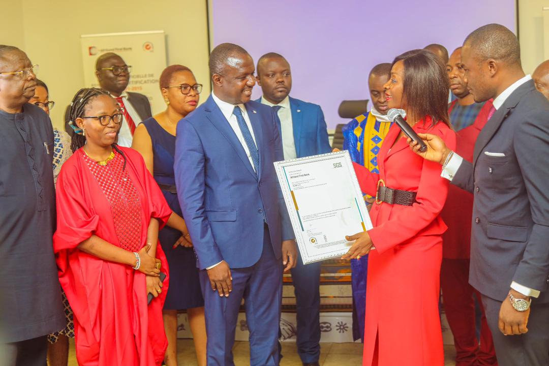 Afriland First Bank reçoit le Certificat ISO 9001-2015 : un engagement renforcé envers l'excellence et la satisfaction client