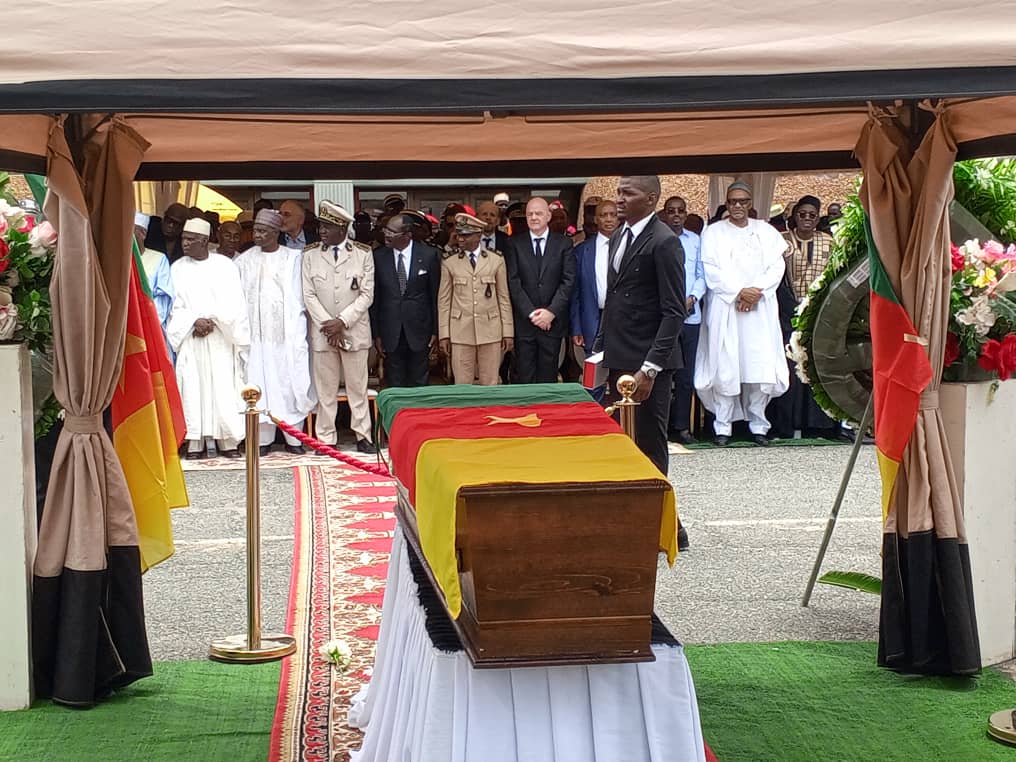 Dernier hommage à Issa Hayatou : une icône du football africain inhumée à Garoua