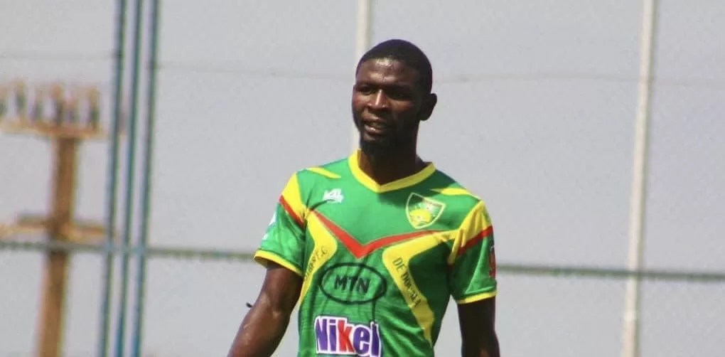 Jules Armand Kooh, meilleur buteur de MTN Élite One, rejoint le Club Africain de Tunis
