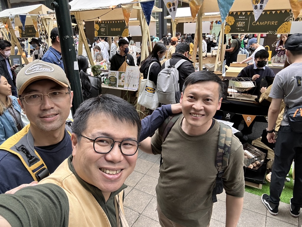 CAMPFIRE品牌首次現場銷售成功 (2023/4/9)