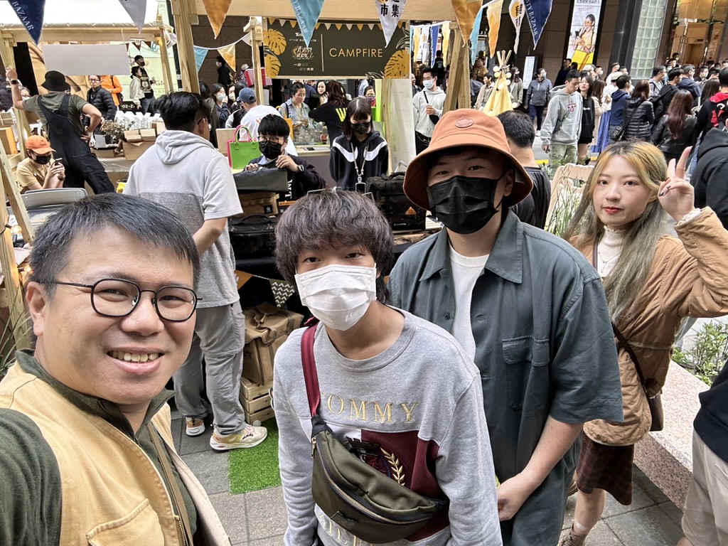 CAMPFIRE品牌首次現場銷售成功 (2023/4/9)
