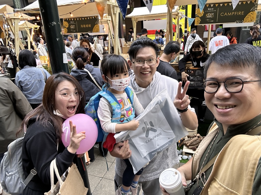 CAMPFIRE品牌首次現場銷售成功 (2023/4/9)