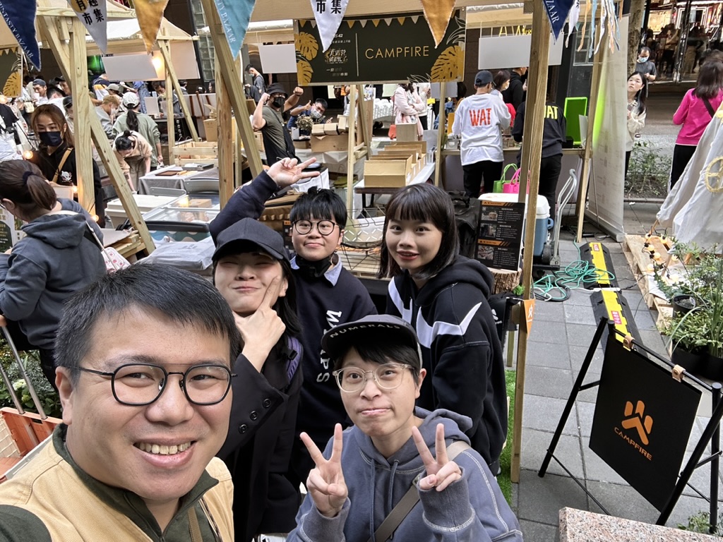 CAMPFIRE品牌首次現場銷售成功 (2023/4/9)