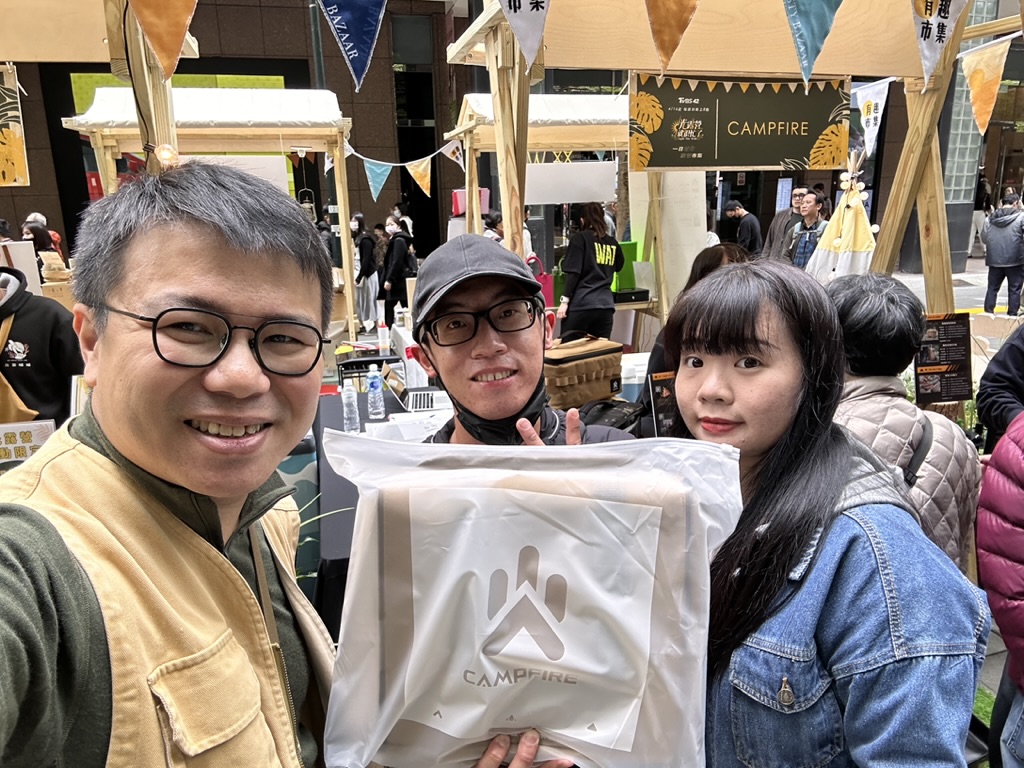 CAMPFIRE品牌首次現場銷售成功 (2023/4/9)