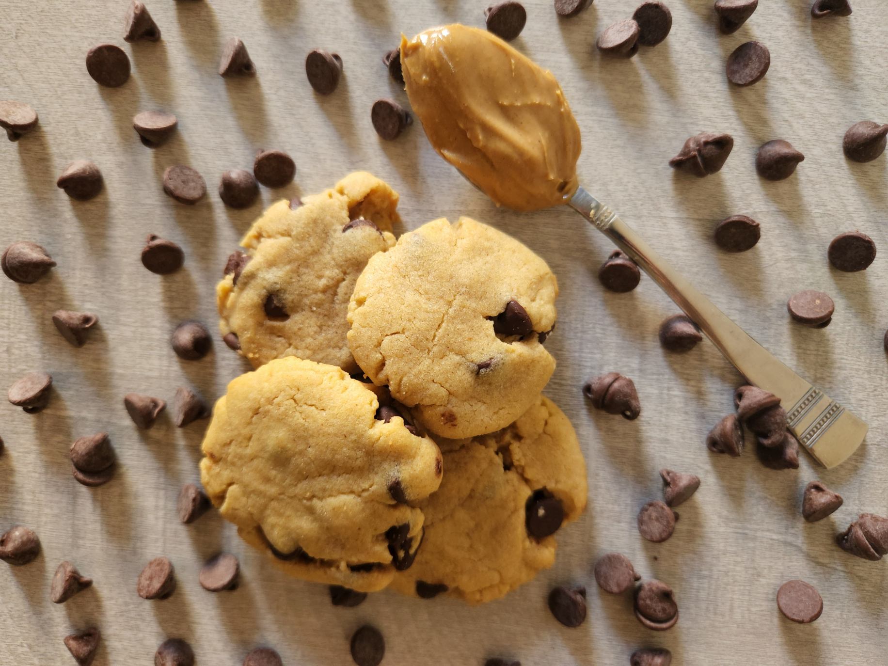 Peanut butter chocolate chip cookies