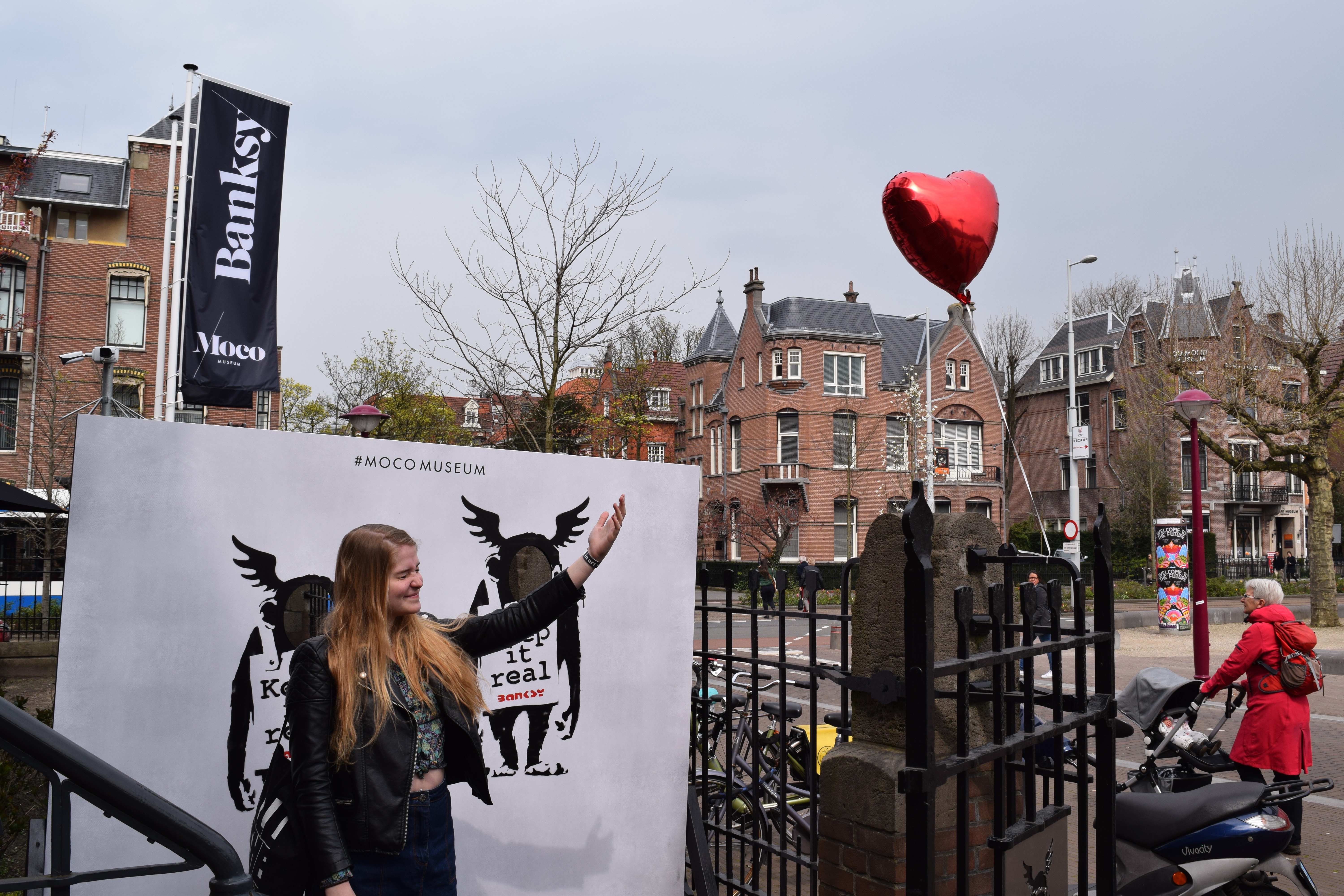 Banksy: Laugh Now (Museum of Contemporary Art-Amsterdam) – canvas