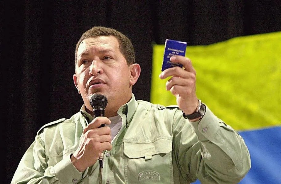 1024px-HugoChavez1823