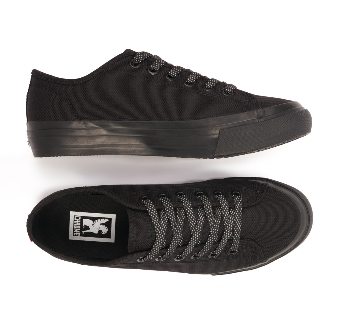 CapoVelo.com - Chrome Industries Partners with Panaracer on New