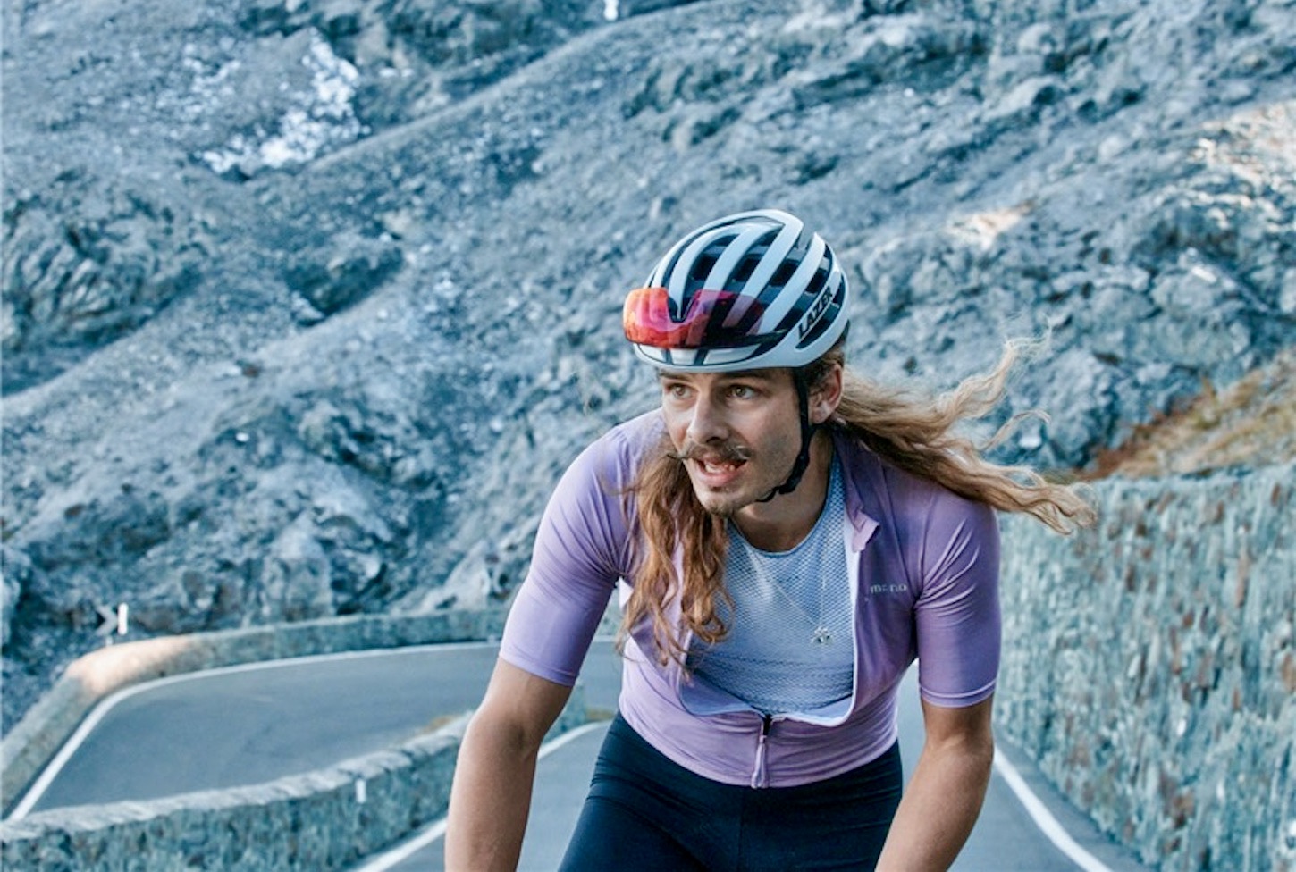 CapoVelo.com - Lazer Flaunts New Z1 Kineticore Helmet