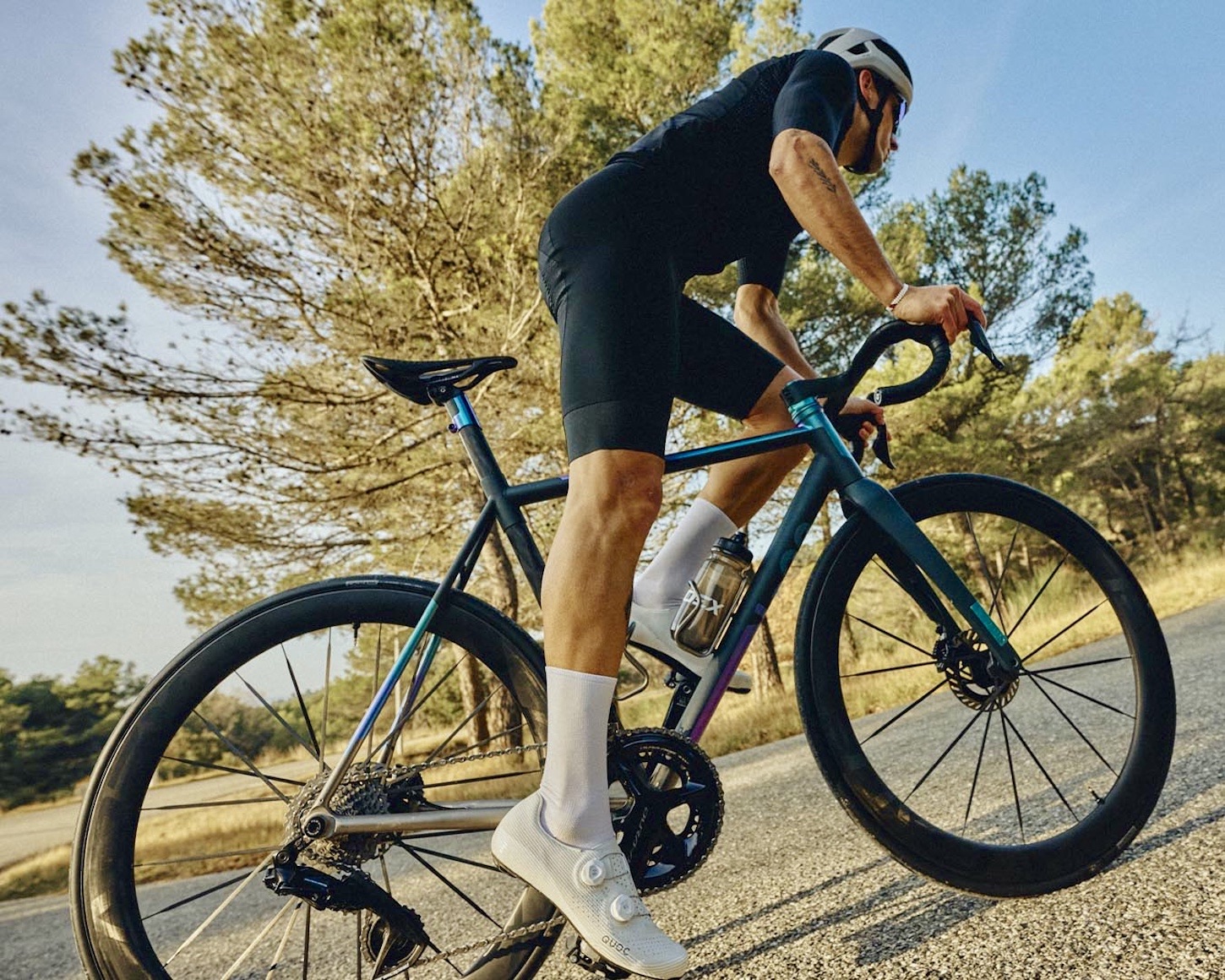 CapoVelo.com - DMT Celebrates 2022 Giro d'Italia with Special