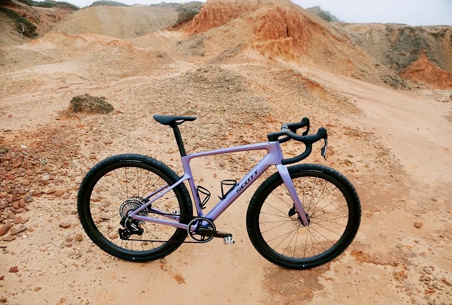 CapoVelo.com - Rapha Flaunts New Geoff McFetridge Special Edition Kit