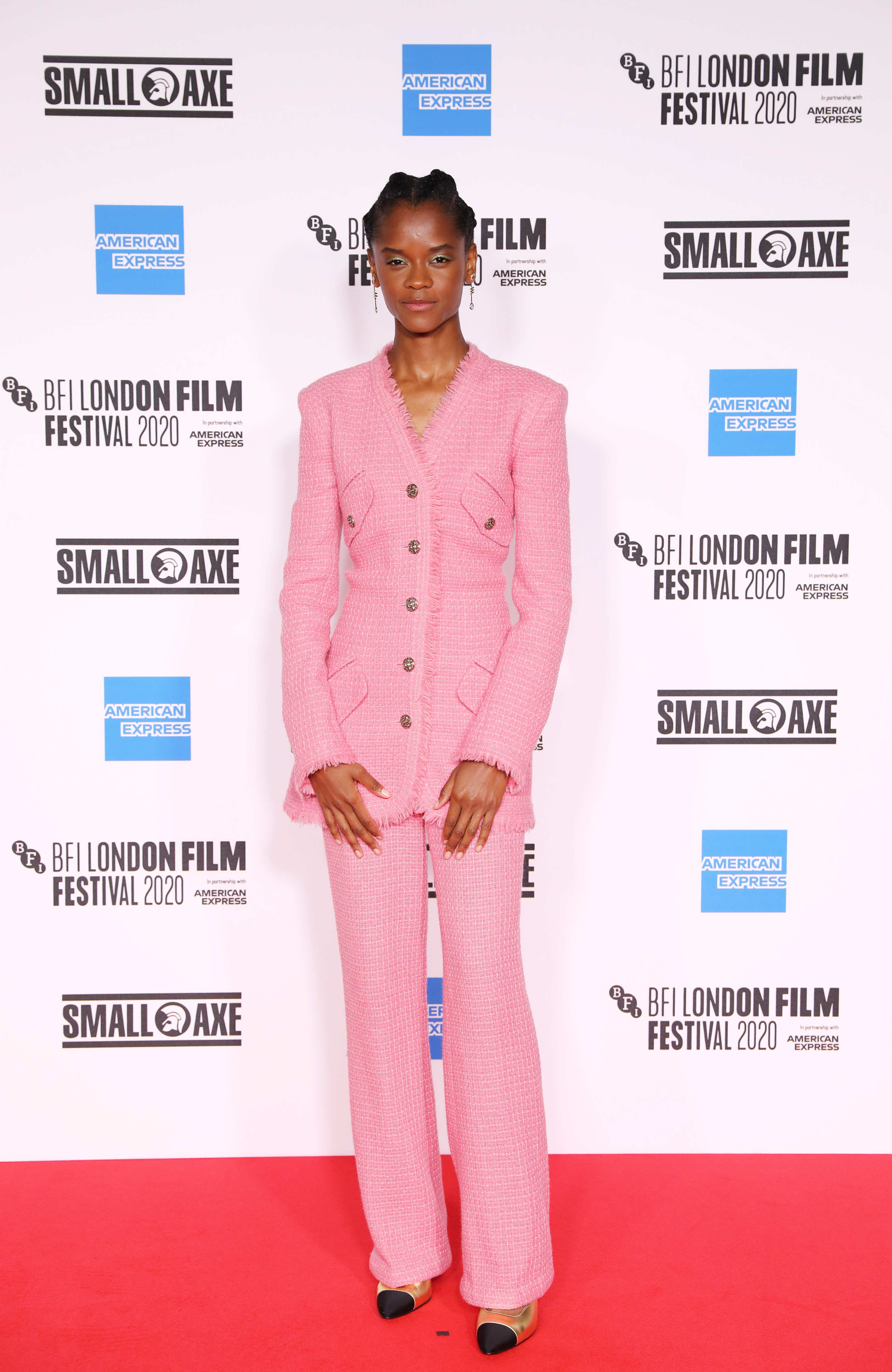 look-do-dia-letitia-wright