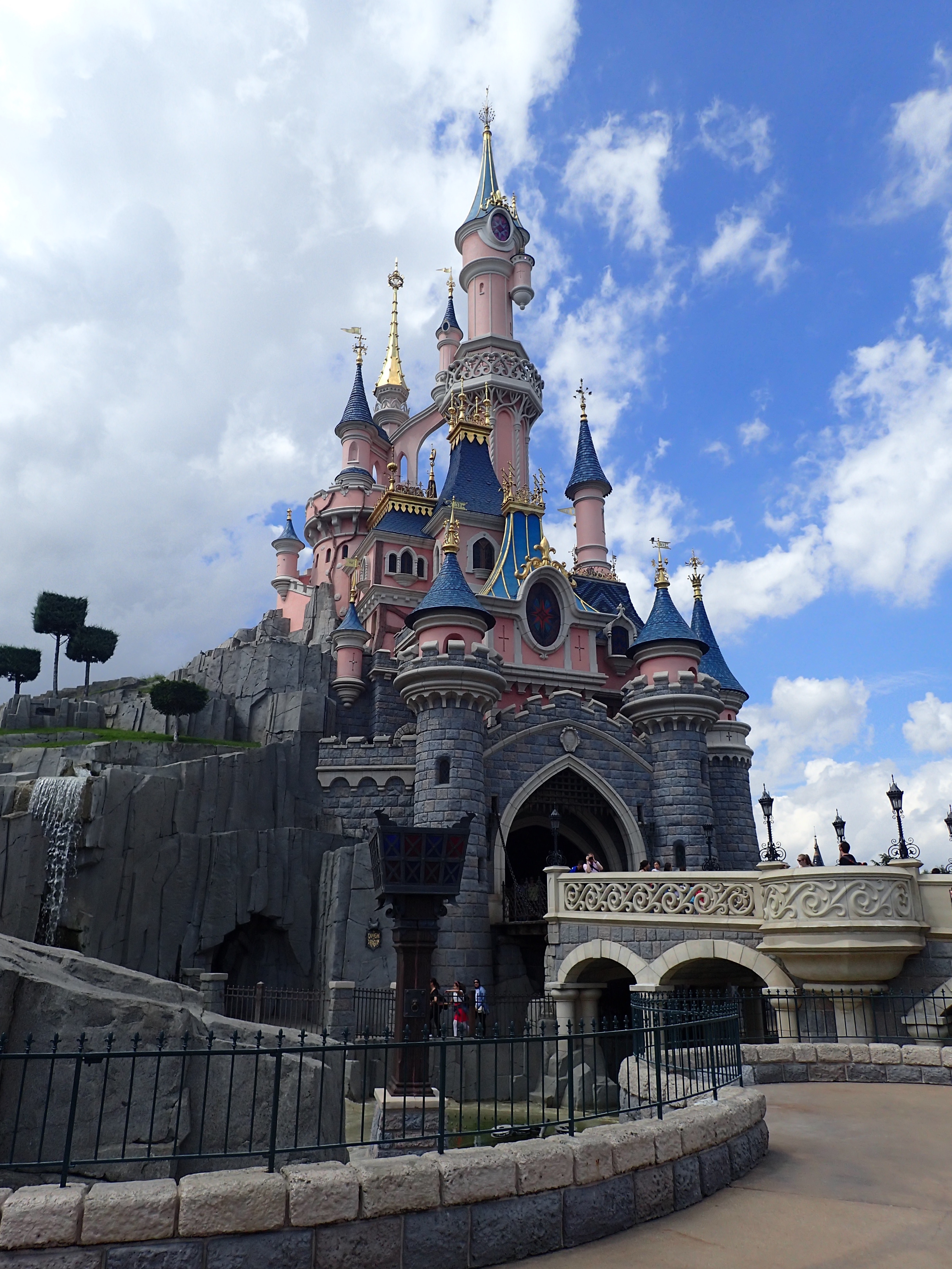 Princess castle - beware of sleeping dragon underneath