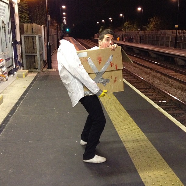 halloween_remains_box
