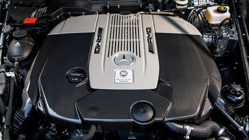 Modern v8 engine kit