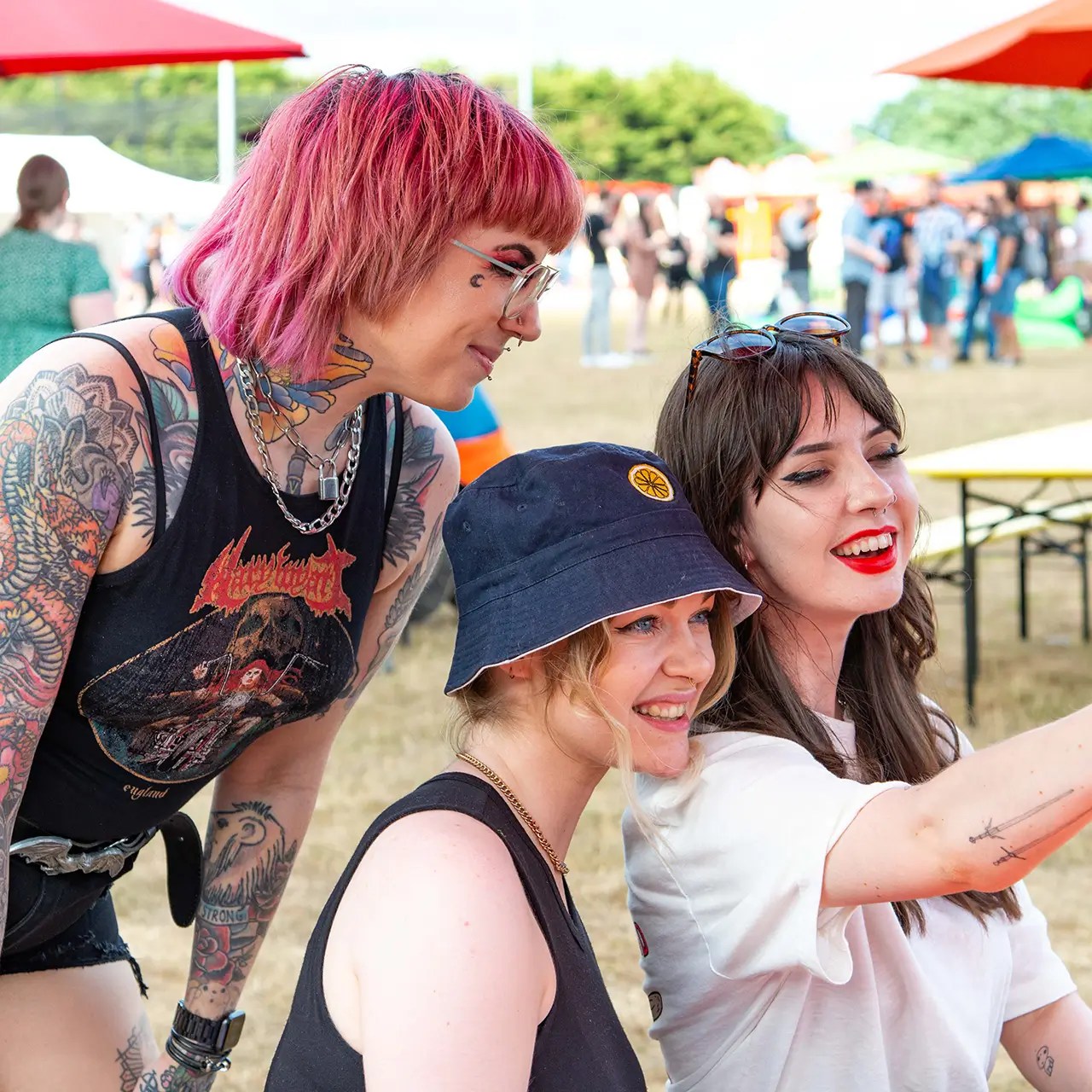 Splash Damage Portfolio - Premium Dark Pattern Gallery - Retina