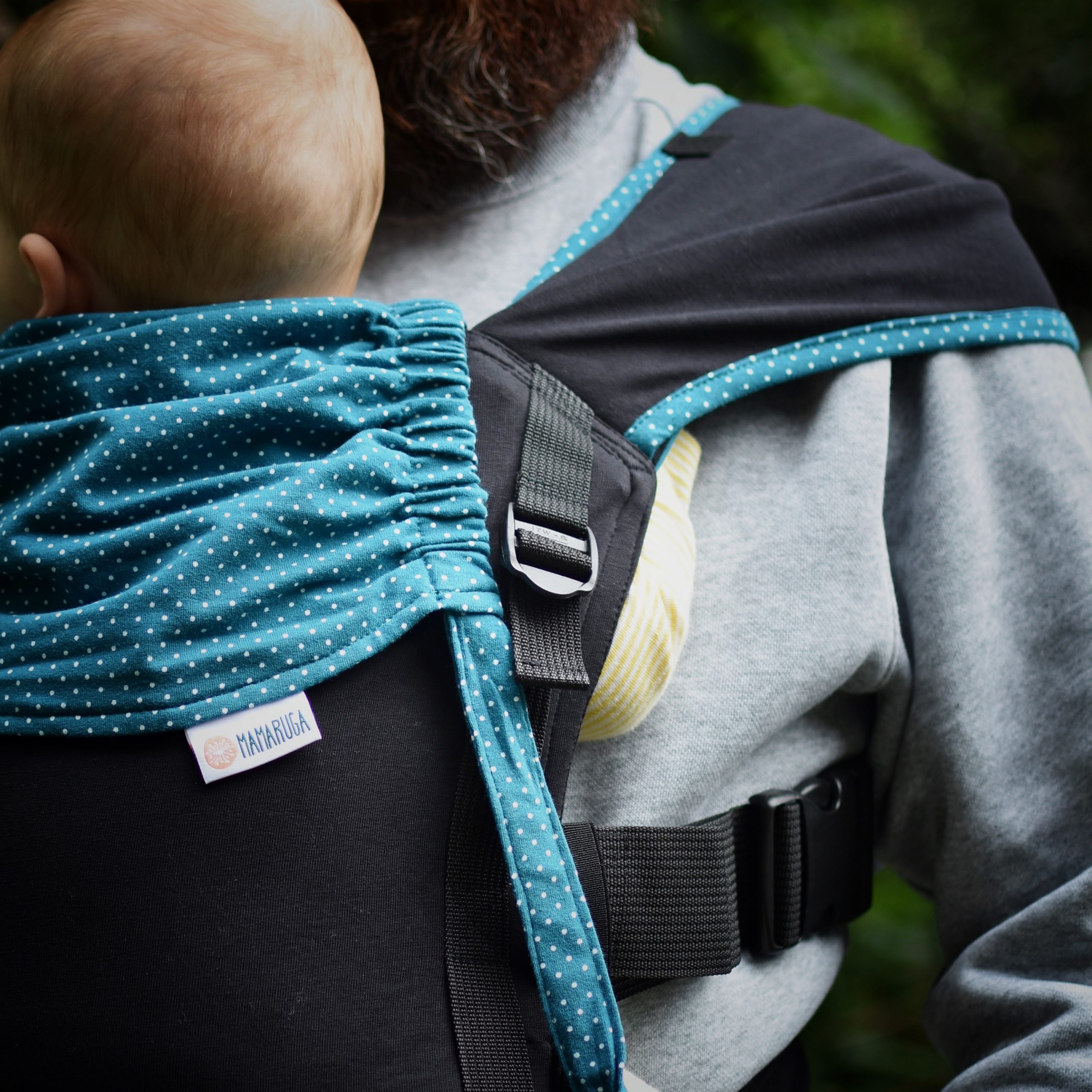 mamaruga baby carrier
