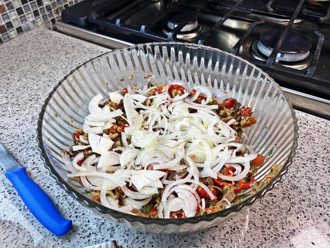 sliced onions in a bowl