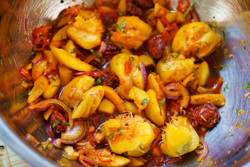 Golden apple chow