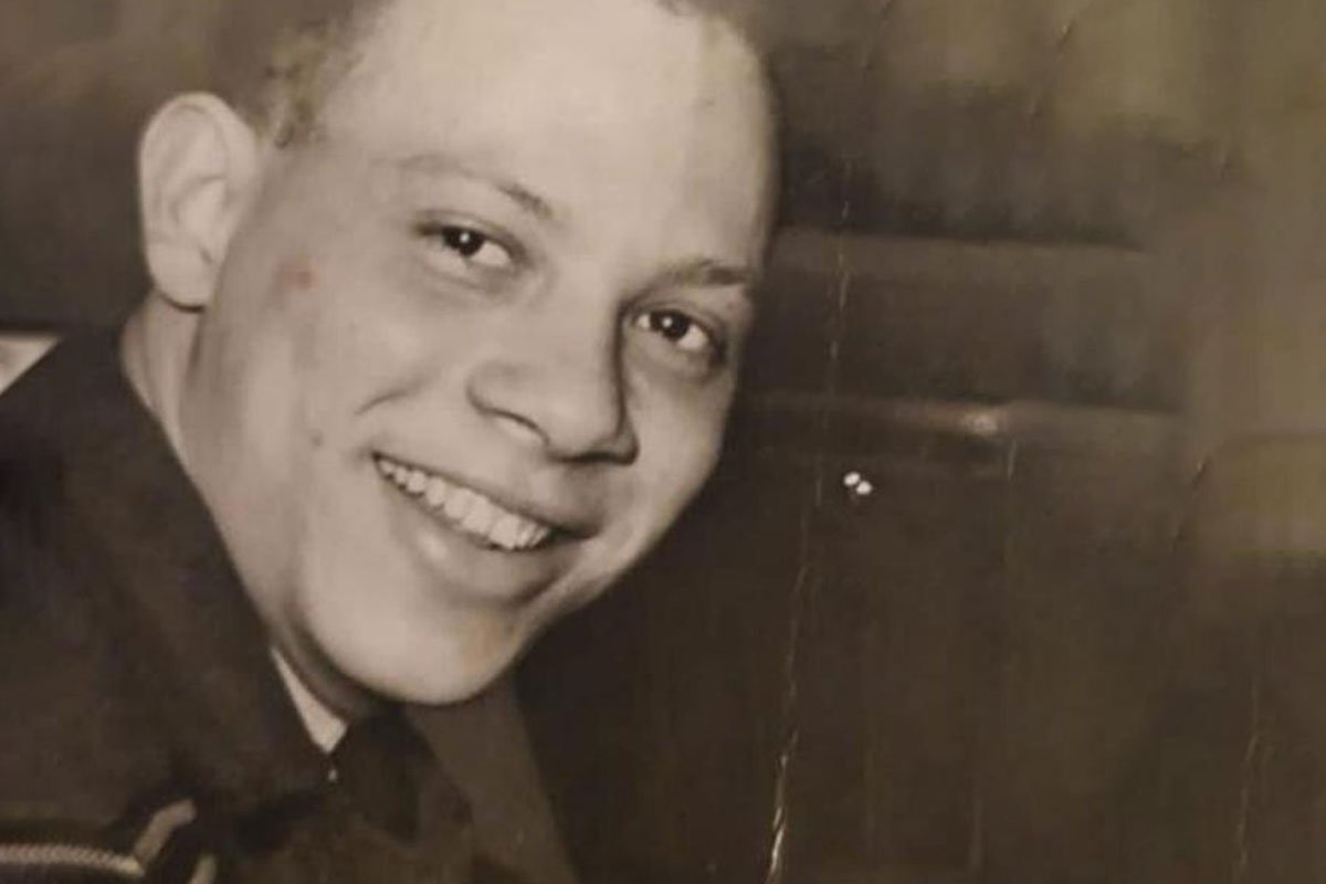 Wartime Jamaican flyer Peter Brown is given huge send-off